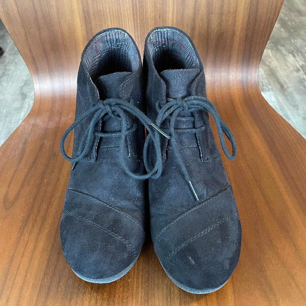 Women’s Wedge Booties